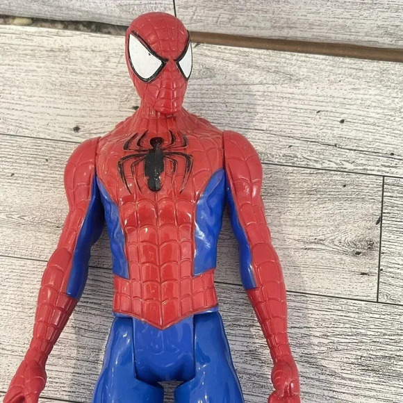 Hasbro 2013 Spiderman 12 Inch Toy Action Figure - Picture 2 of 9